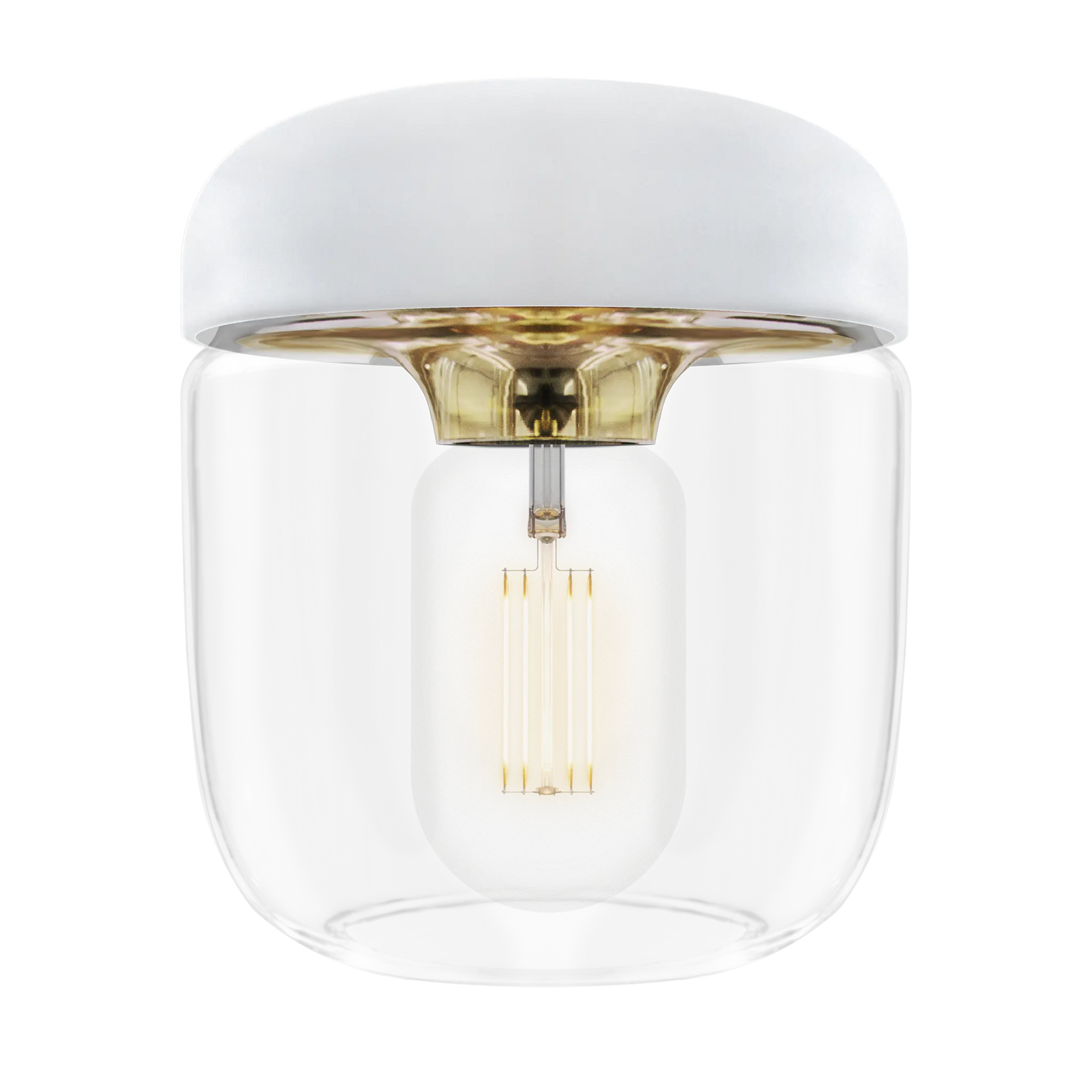 Acorn är en vit lampskärm med en innerdel i metall som är mässingsfärgad från Umage